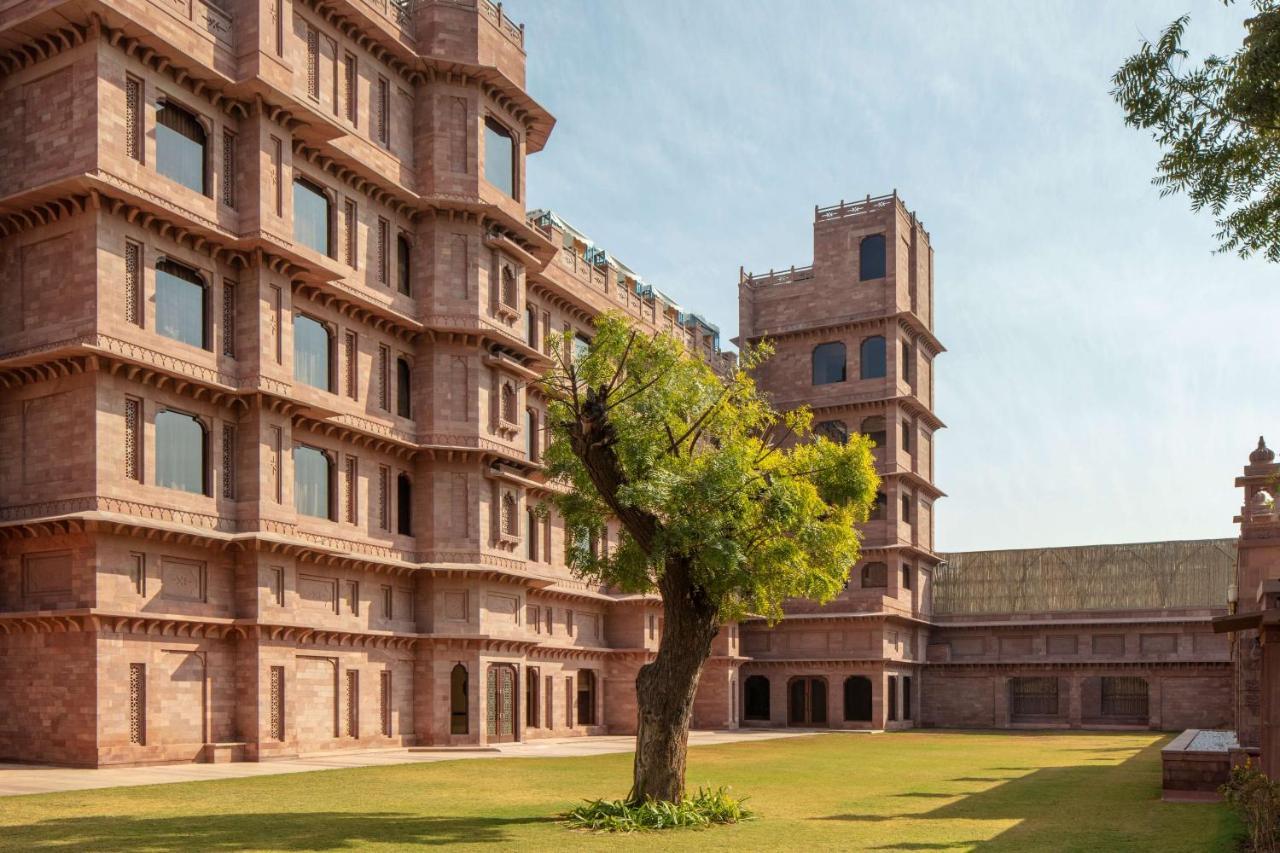 Отель Radisson Jodhpur Джодхпур Экстерьер фото